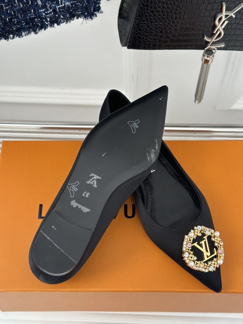 Louis Vuitton Flat Shoes